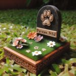 Pet memorials and pet burials